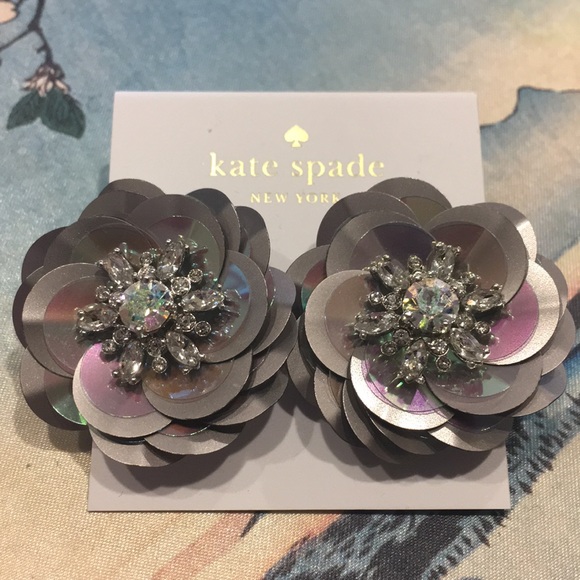 KATE SPADE: snowy nights silver flower earrings - Picture 2 of 4